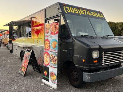 3 Island G's Mobile Cuisine | food truck lunch menu, smoked meat BBQ truck, catering services Hollywood FL